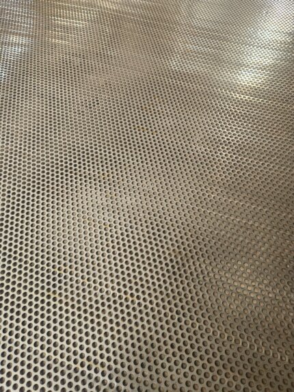 Delik çapı ø4.00 mm Paslanmaz 1000x2000x0.50 - Görsel 5